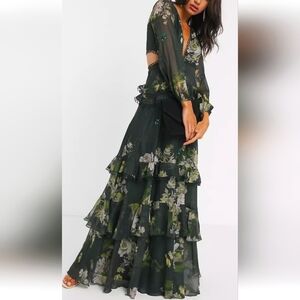 Maxi dress with long sleeves and embellishment in floral print.
